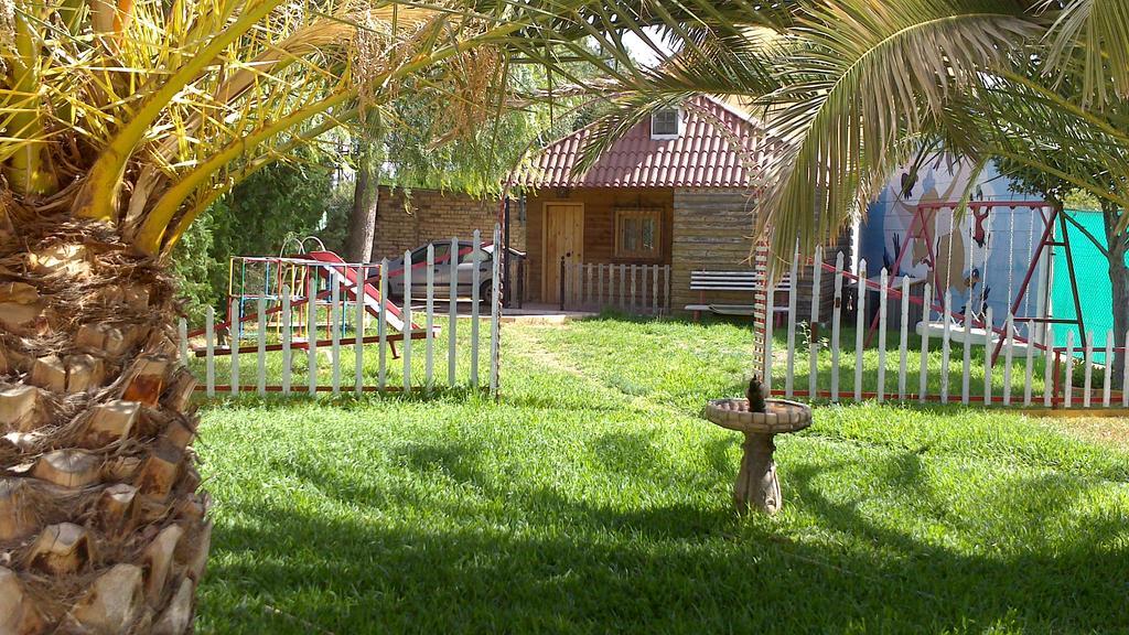 Bungalow Perotonar Ideal Para Familia Con Ninos La Puebla de Cazalla Zewnętrze zdjęcie